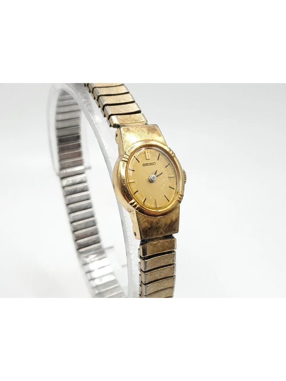 Vintage Seiko 1100-5549 Mechanical Watch Women Gold Tone Expandable Band 16mm